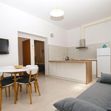 Apartemnts Guido 762 Apartment Pjescana Uvala Ngoại thất bức ảnh